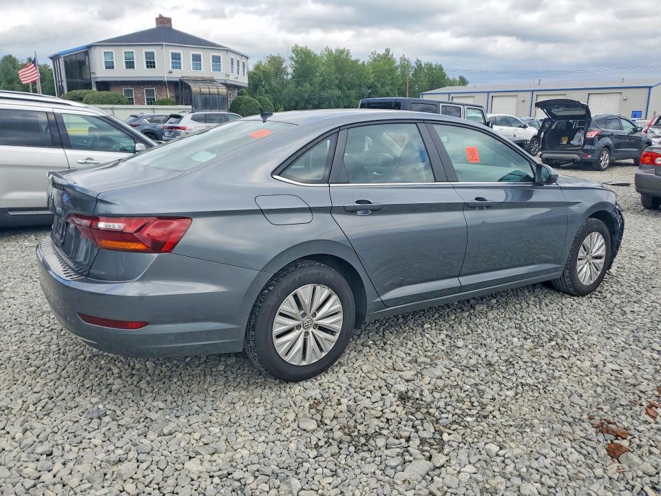 Photo 3 from auction – 2019 VOLKSWAGEN JETTA with VIN 3VWC57BU4KM150875