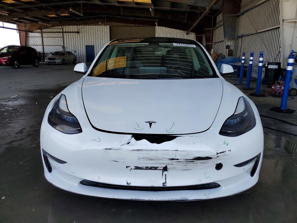 Photo 5 from auction – 2022 TESLA MODEL 3 with VIN 5YJ3E1EA5NF290914
