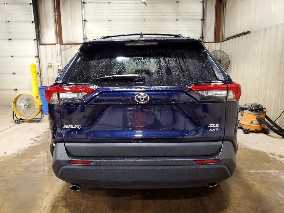 Photo 6 from auction – 2024 TOYOTA RAV4 with VIN 2T3A1RFV3RW458133
