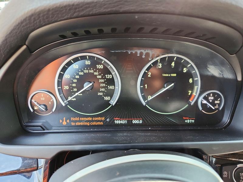 Photo 9 from auction – 2015 BMW X5 with VIN 5UXKR0C50F0K55518