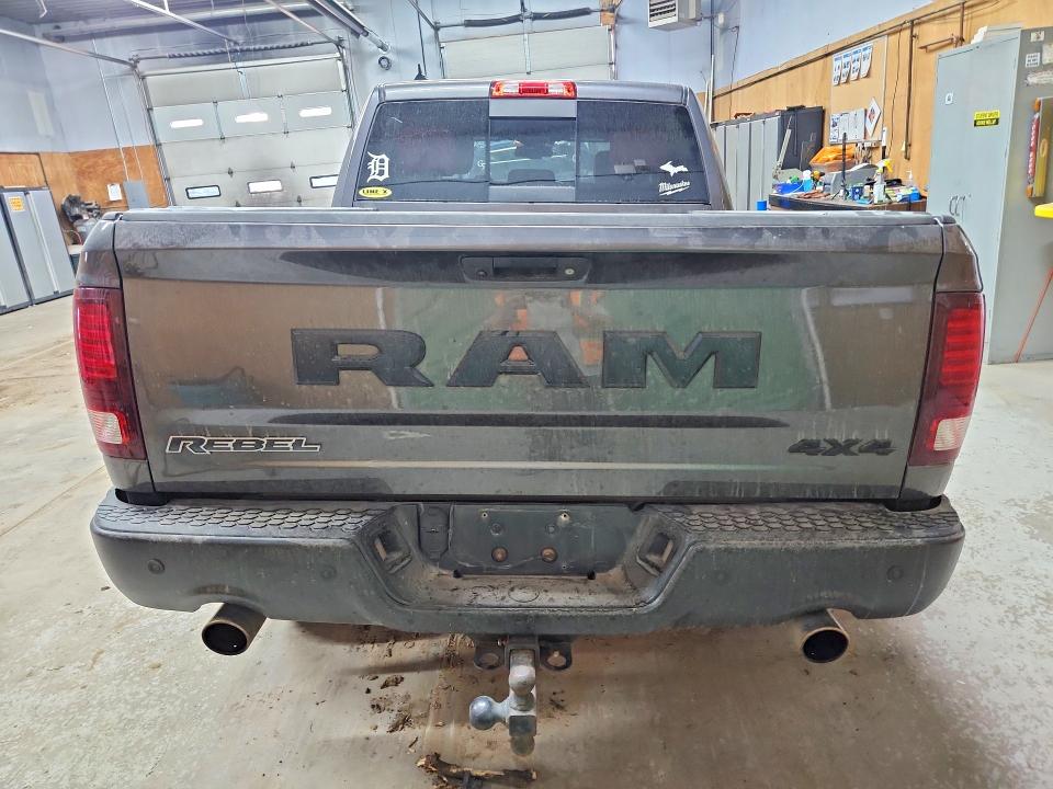 Photo 6 from auction – 2016 RAM 1500 with VIN 1C6RR7YTXGS289379