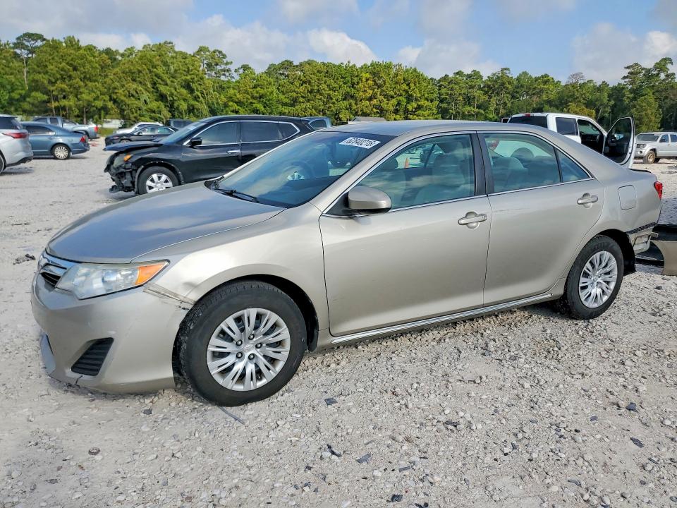 TOYOTA CAMRY 2013 with VIN 4T4BF1FK9DR299607 - Photo from auction