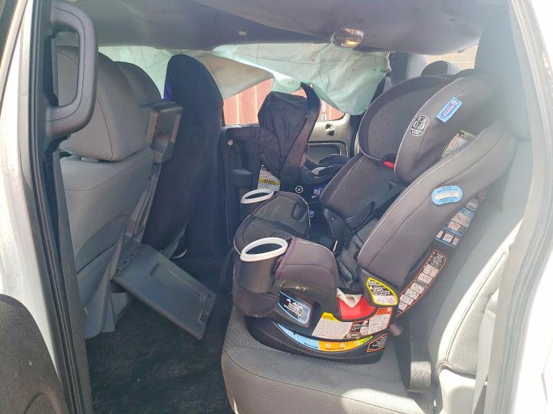 Photo 10 from auction – 2011 FORD F150 with VIN 1FTFW1EF5BFA29053