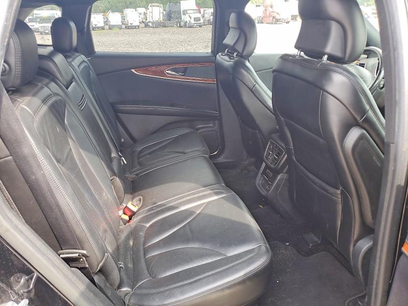 Photo 11 from auction – 2017 LINCOLN MKX with VIN 2LMPJ8KR2HBL31078