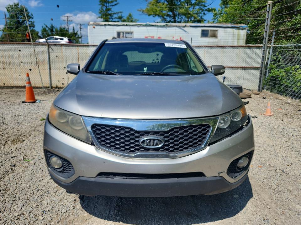 Photo 5 from auction – 2012 KIA SORENTO with VIN 5XYKT3A66CG289114