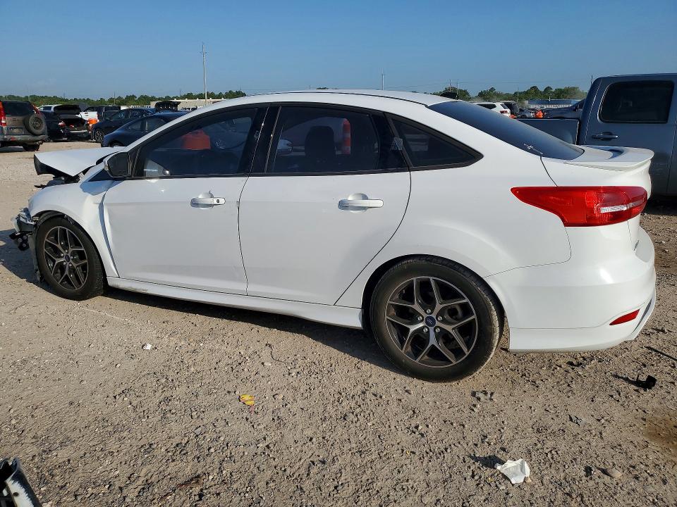 Photo 2 from auction – 2016 FORD FOCUS with VIN 1FADP3F29GL257938