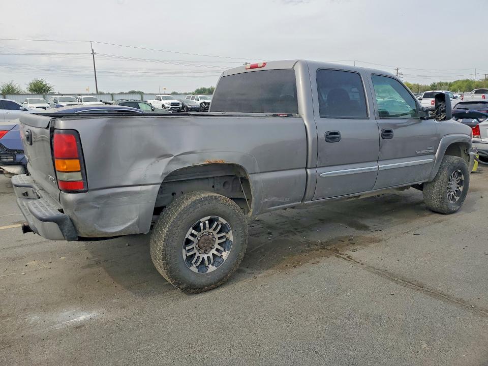 Foto 3 de la subasta – 2006 GMC SIERRA con VIN 1GTHK23D06F241456