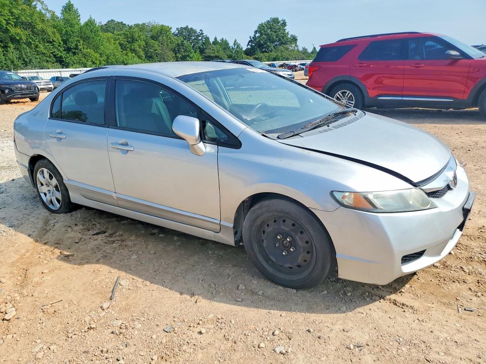 Photo 4 from auction – 2010 HONDA CIVIC with VIN 2HGFA1F56AH312256