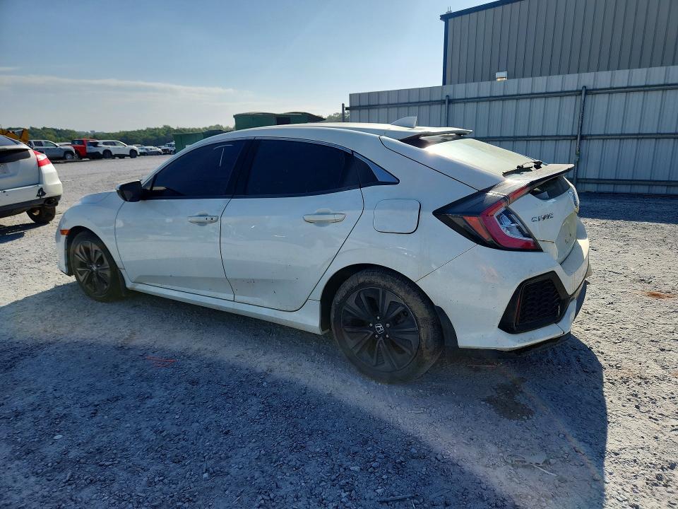 Photo 2 from auction – 2019 HONDA CIVIC with VIN SHHFK7H64KU219312