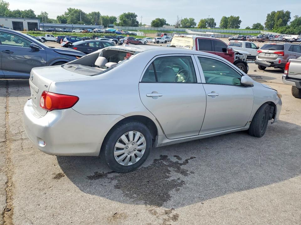 Photo 3 from auction – 2010 TOYOTA COROLLA with VIN JTDBU4EE3AJ061590