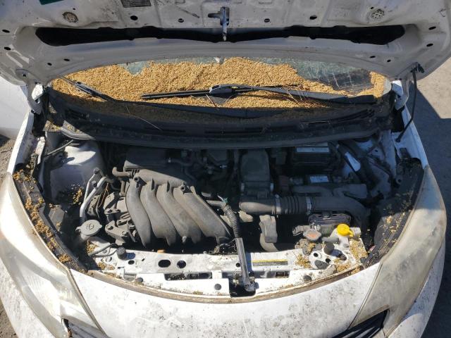 Photo 11 from auction – 2015 NISSAN VERSA NOTE with VIN 3N1CE2CP8FL429064
