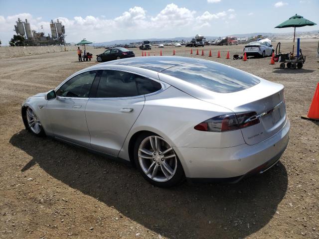 Photo 2 from auction – 2015 TESLA MODEL S with VIN 5YJSA1E21FF117943