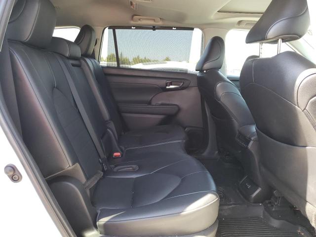 Photo 11 from auction – 2022 TOYOTA HIGHLANDER with VIN 5TDHZRBH5NS209416