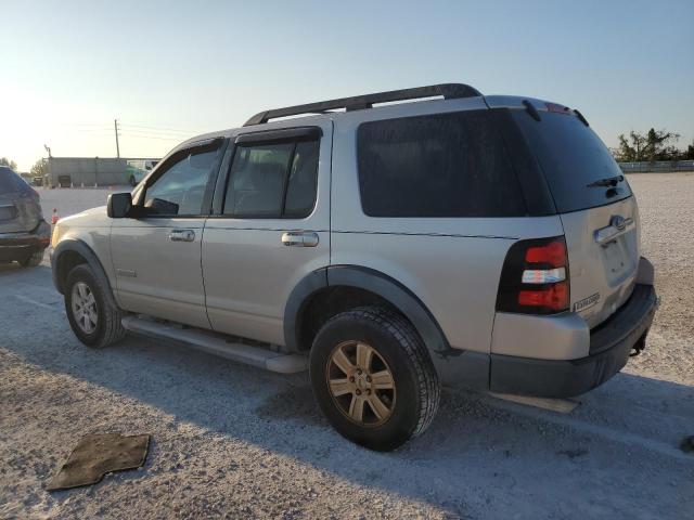 Photo 2 from auction – 2007 FORD EXPLORER X with VIN 1FMEU63E67UA42613