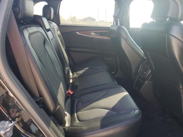 Photo 11 from auction – 2017 LINCOLN MKX RESERV with VIN 2LMPJ8LR0HBL40974
