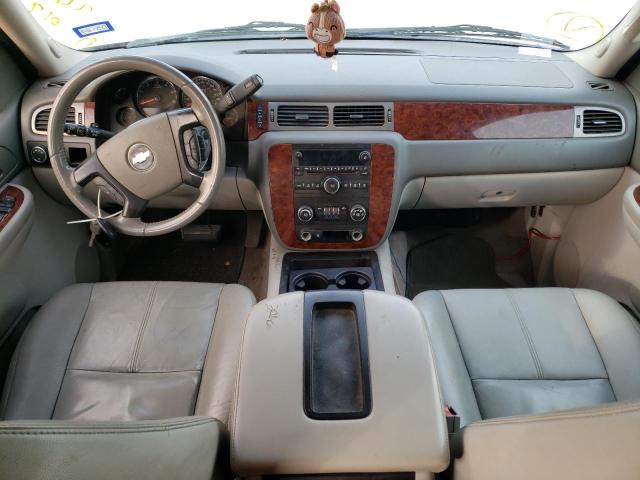 Photo 8 from auction – 2009 CHEVROLET SUBURBAN C with VIN 1GNFC26019R266017