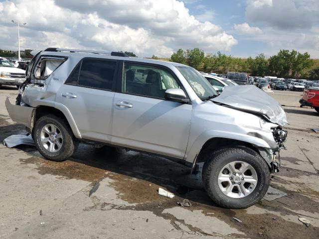 Photo 4 from auction – 2019 TOYOTA 4 RUNNER with VIN JTEBU5JRXK5644808
