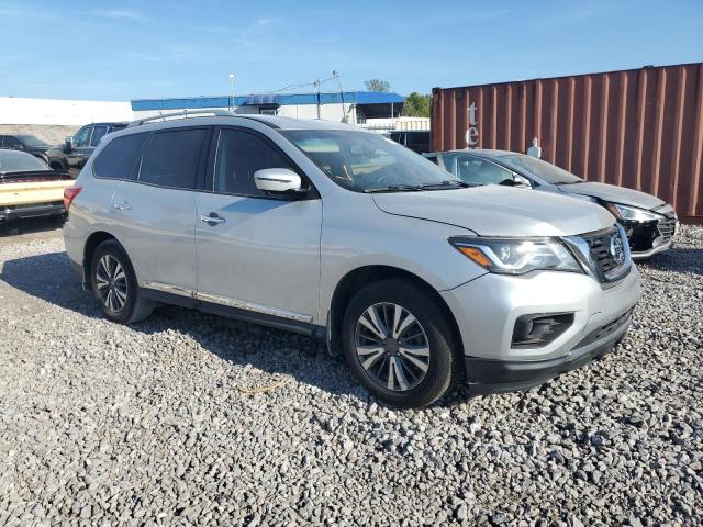 Photo 4 from auction – 2017 NISSAN PATHFINDER with VIN 5N1DR2MN5HC600737