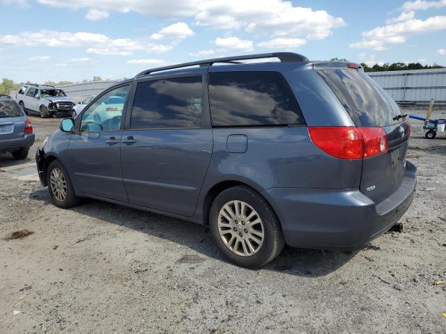Photo 2 from auction – 2010 TOYOTA SIENNA with VIN 5TDYK4CC7AS290830