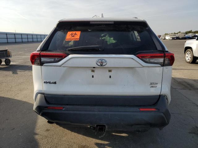 Photo 6 from auction – 2019 TOYOTA RAV4 XLE with VIN JTMP1RFV8KD511194