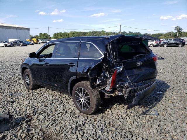 Photo 2 from auction – 2018 TOYOTA HIGHLANDER with VIN 5TDJZRFH1JS554318