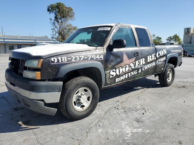 Photo 1 from auction – 2005 CHEVROLET SILV1500 2 with VIN 1GCHK29U25E299497