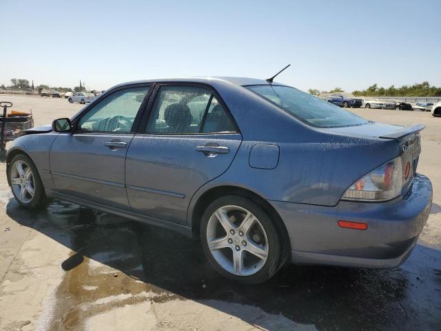 Photo 2 from auction – 2004 LEXUS IS 300 with VIN JTHBD192X40094111