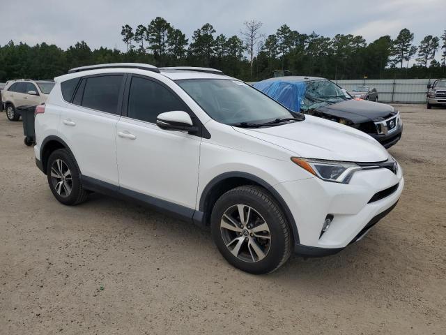 Photo 4 from auction – 2016 TOYOTA RAV4 XLE with VIN 2T3RFREV0GW484434