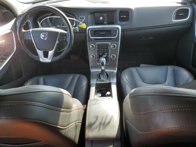 Photo 8 from auction – 2016 VOLVO V60 CROSS with VIN YV4612HM9G1016936