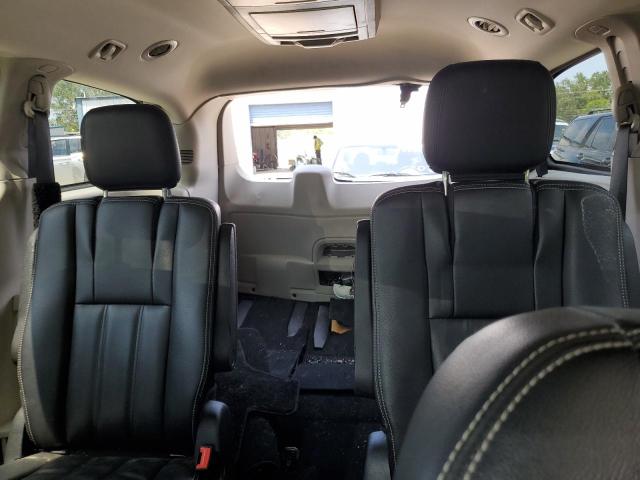 Photo 10 from auction – 2014 CHRYSLER TOWN & COU with VIN 2C4RC1BG7ER398786