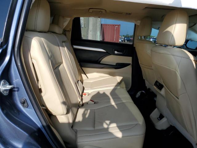 Photo 11 from auction – 2019 TOYOTA HIGHLANDER with VIN 5TDKZRFH8KS294859