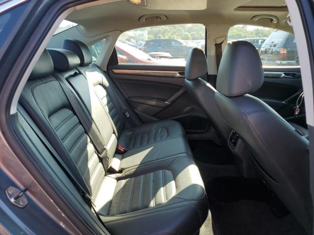 Photo 10 from auction – 2017 VOLKSWAGEN PASSAT SEL with VIN 1VWCT7A32HC084769