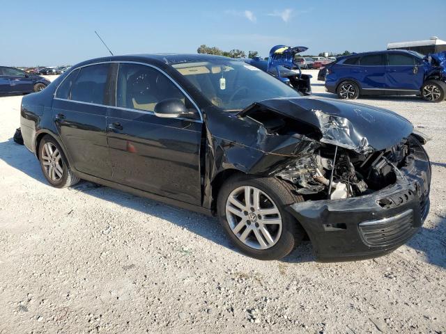 Photo 4 from auction – 2007 VOLKSWAGEN JETTA WOLF with VIN 3VWEF71K07M153866