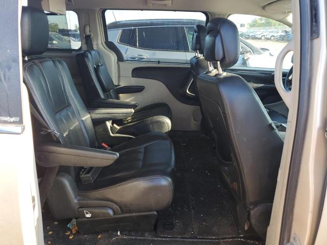 Photo 11 from auction – 2013 CHRYSLER TOWN & COU with VIN 2C4RC1CG9DR707624