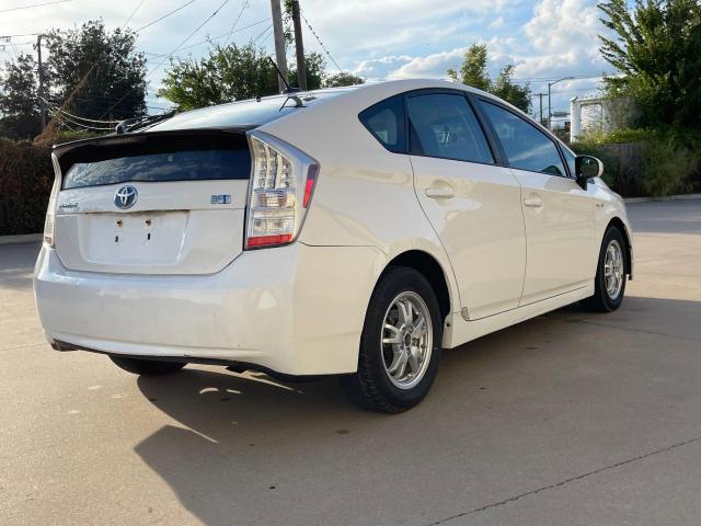 Photo 4 from auction – 2011 TOYOTA PRIUS III with VIN JTDKN3DU2B1354222