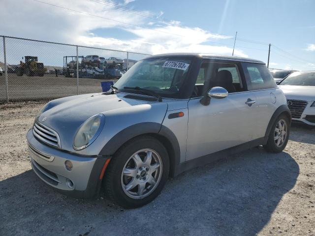MINI COOPER 2006 with VIN WMWRC33536TJ74902 - Photo from auction