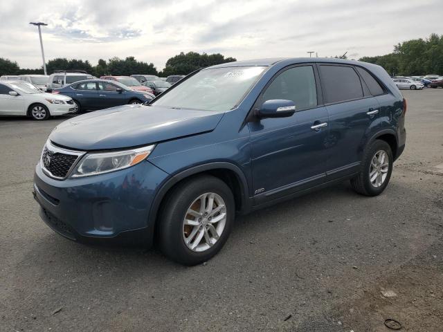 Photo 1 from auction – 2015 KIA SORENTO LX with VIN 5XYKTCA65FG604795
