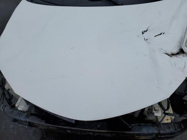 Photo 11 from auction – 2014 TOYOTA COROLLA L with VIN 2T1BURHE2EC147984