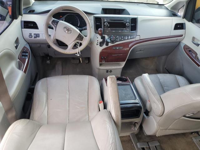 Photo 8 from auction – 2013 TOYOTA SIENNA XLE with VIN 5TDYK3DC6DS328318