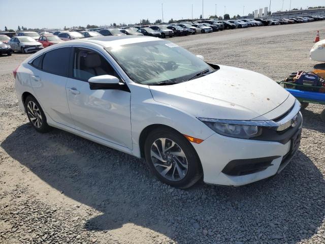 Photo 4 from auction – 2017 HONDA CIVIC EX with VIN 2HGFC2F72HH536829