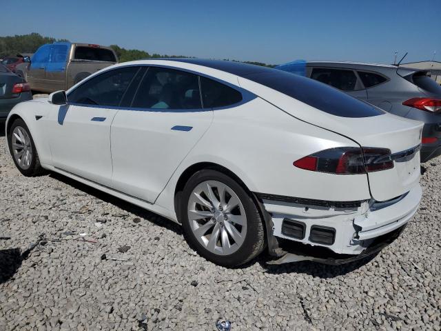 Снимка 2 от търг – 2019 TESLA MODEL S с VIN 5YJSA1E23KF339149