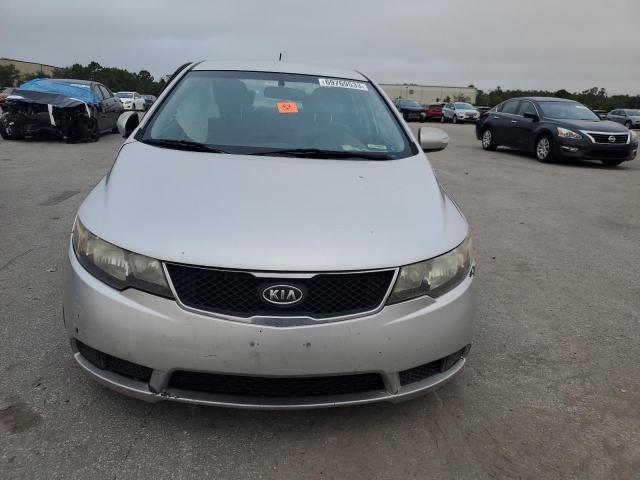 Photo 5 from auction – 2010 KIA FORTE EX with VIN KNAFU4A27A5270124
