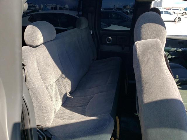 Photo 10 from auction – 2006 CHEVROLET SILVERADO with VIN 1GCEC19T16Z180657