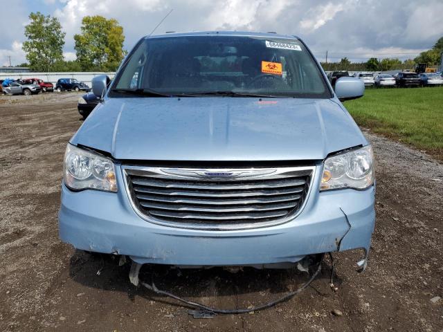 Photo 5 from auction – 2013 CHRYSLER TOWN & COU with VIN 2C4RC1BG5DR569128