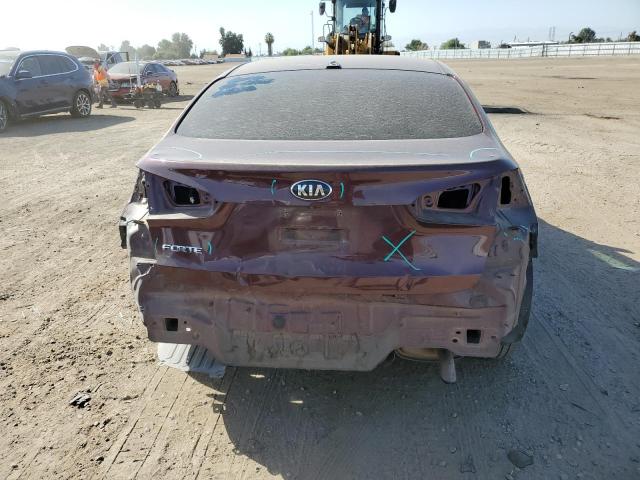 Photo 6 from auction – 2017 KIA FORTE LX with VIN 3KPFL4A76HE071680