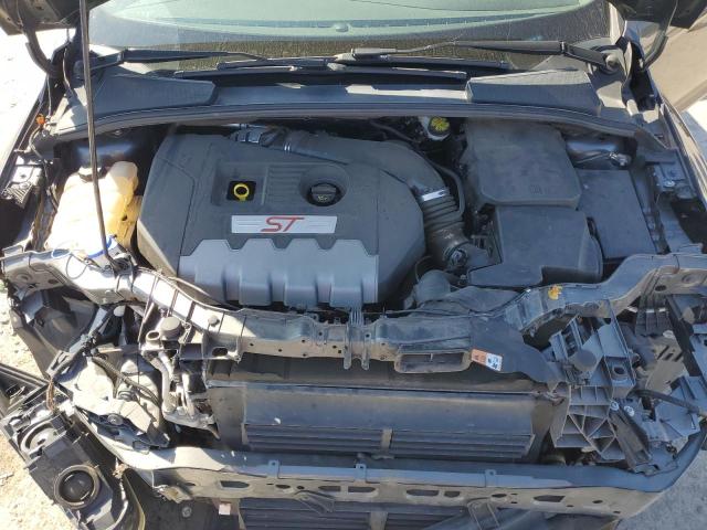 Photo 11 from auction – 2017 FORD FOCUS ST with VIN 1FADP3L97HL237030