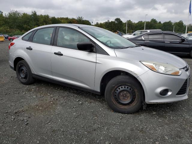 Photo 4 from auction – 2012 FORD FOCUS S with VIN 1FAHP3E29CL462351