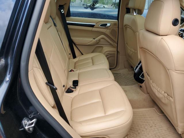 Photo 10 from auction – 2016 PORSCHE CAYENNE with VIN WP1AA2A29GLA10496