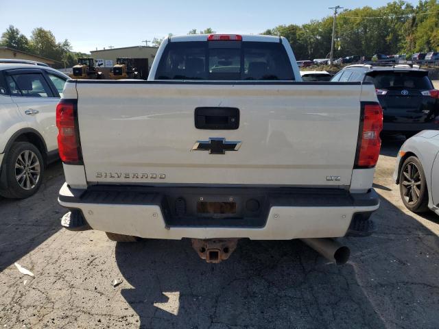 Photo 6 from auction – 2018 CHEVROLET SILVERADO with VIN 1GC1KWEY7JF208472