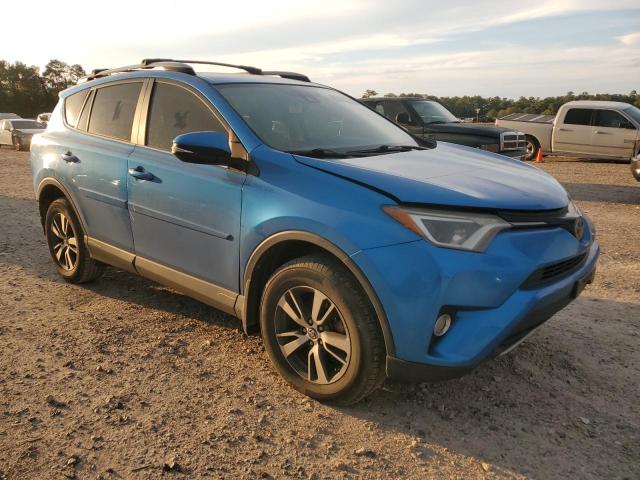 Photo 4 from auction – 2017 TOYOTA RAV4 XLE with VIN JTMWFREV7HJ704977